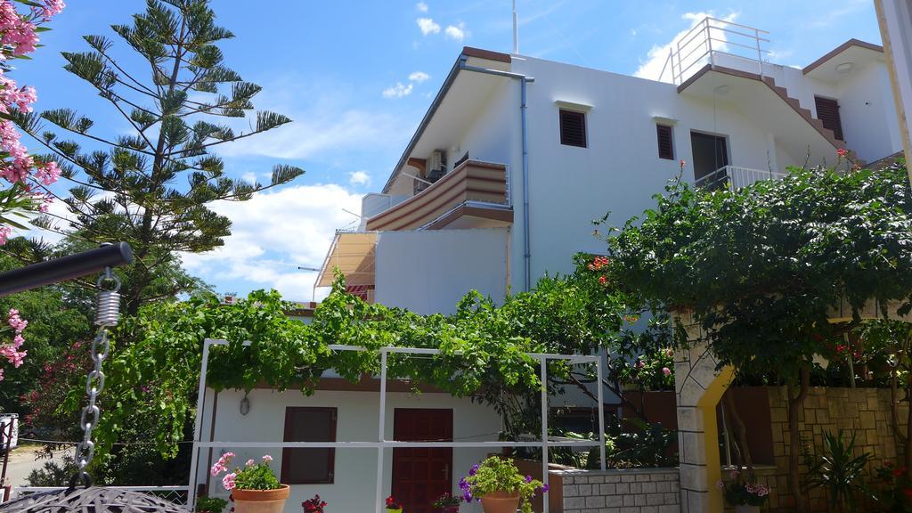 Kuzmanic Hvar Town